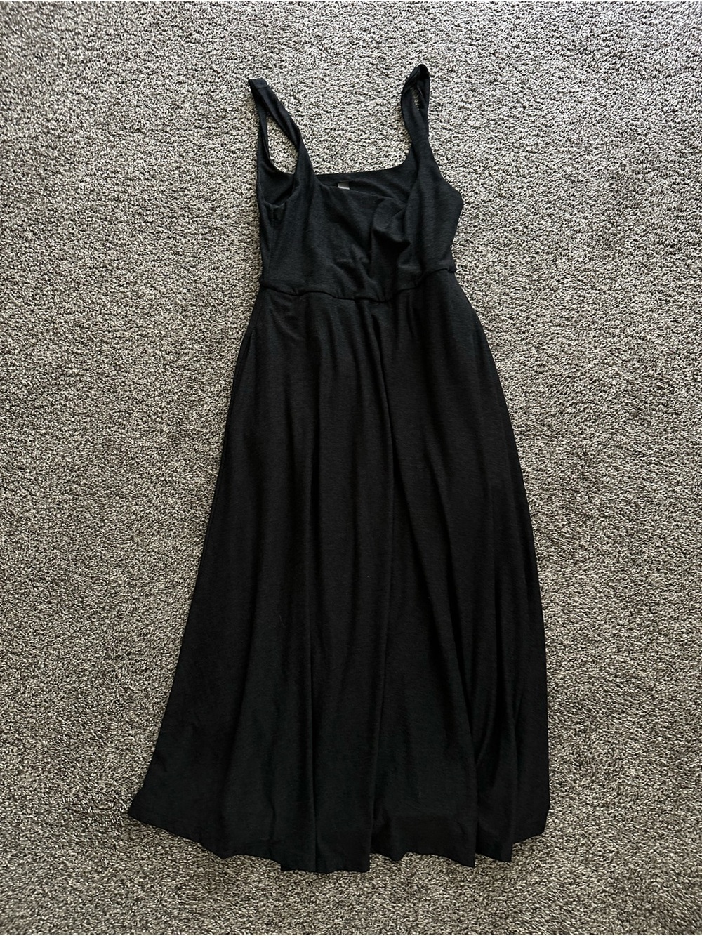 Beyond Yoga Featherweight At The Ready Square Neck Dress in S